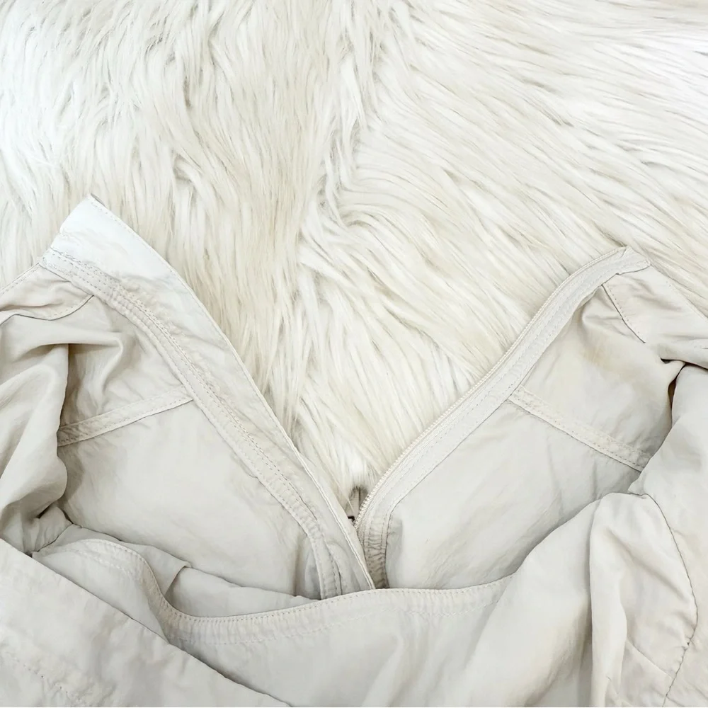 Lululemon Hood Lite Jacket 6 - Picture 8 of 8